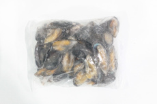 Мидии, 1/2, бланш., индивид, не более 8%, 30-40 шт/кг 0,46 кг, карт., 9,2 кг (3300/02098)